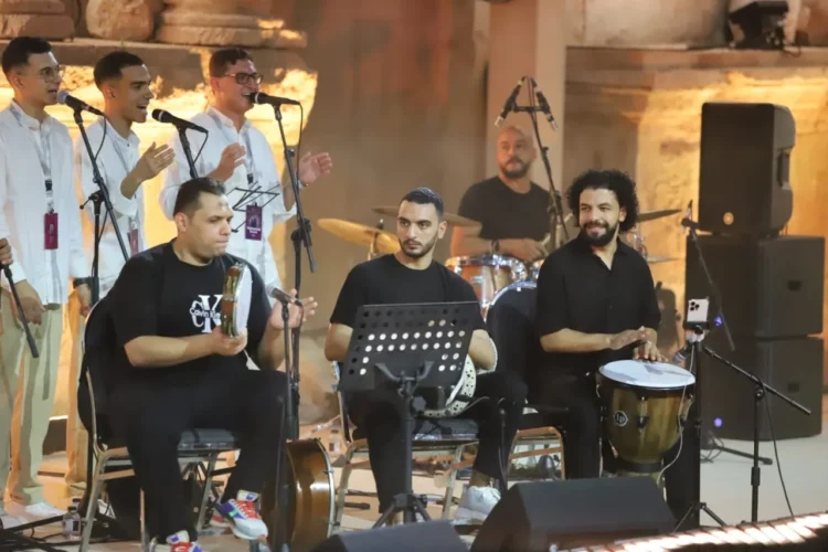 كورال "هارموني" المصرية يضيء المسرح الشمالي في مهرجان جرش